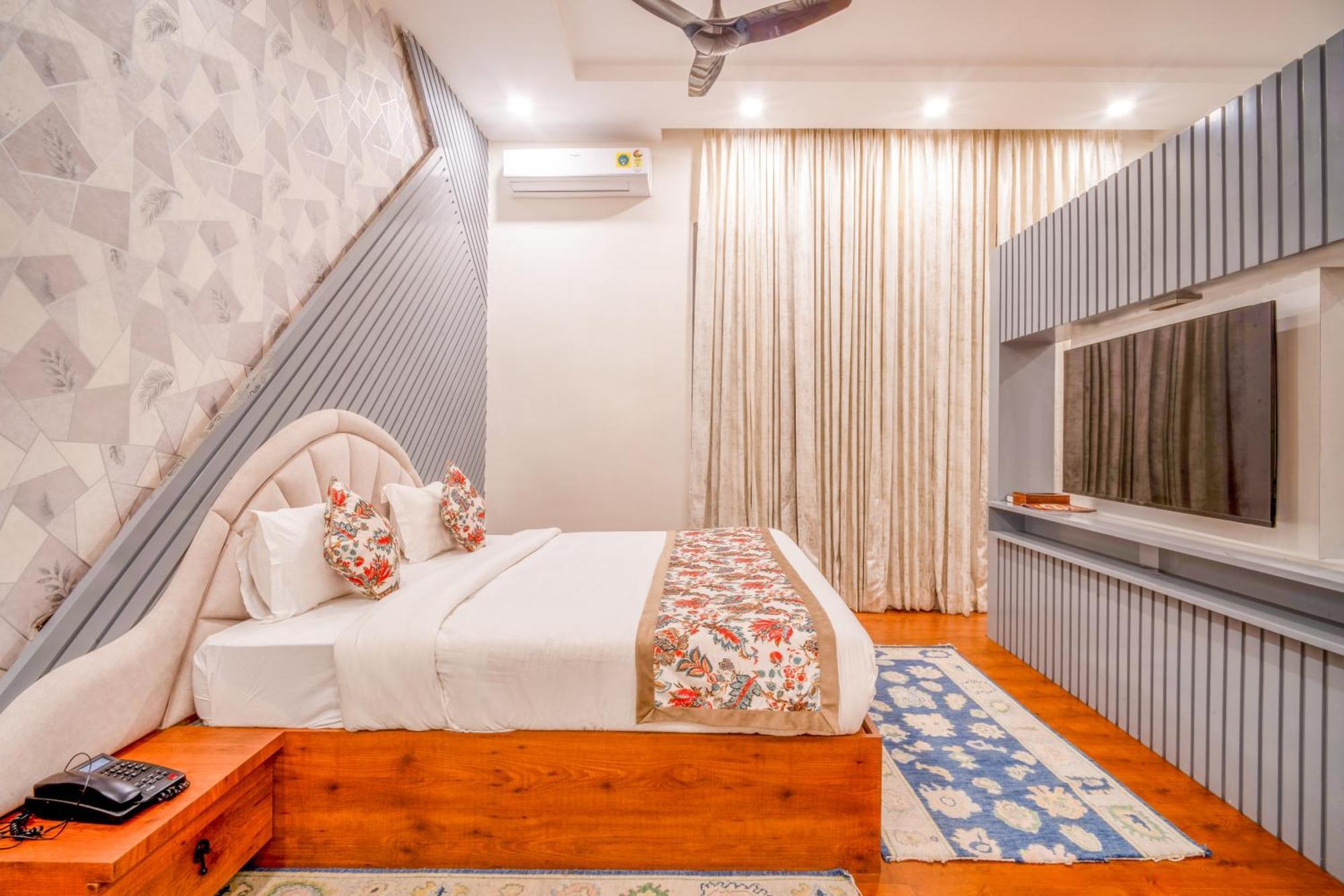 Royal Delight Resort Madina Exterior foto